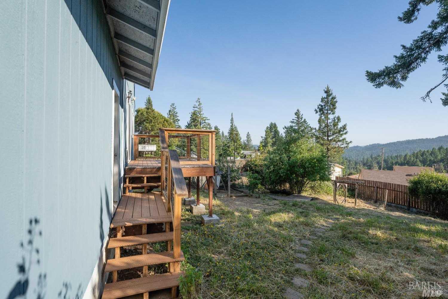 27841 Poppy Drive Willits CA 95490