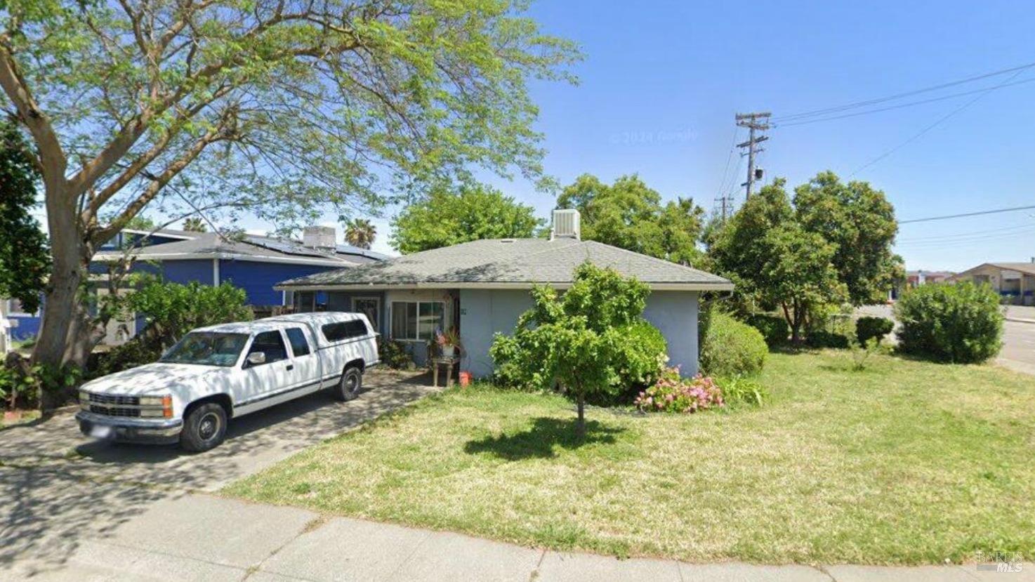 10 Solano Drive Dixon CA 95620