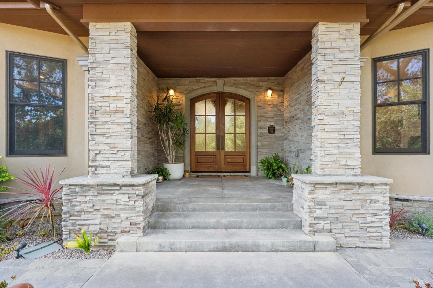 1203 7th Street Novato CA 94945