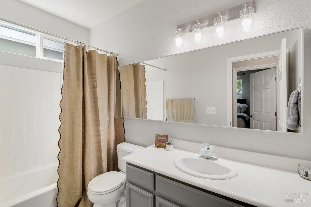 1116 Valley Glen Drive Dixon CA 95620