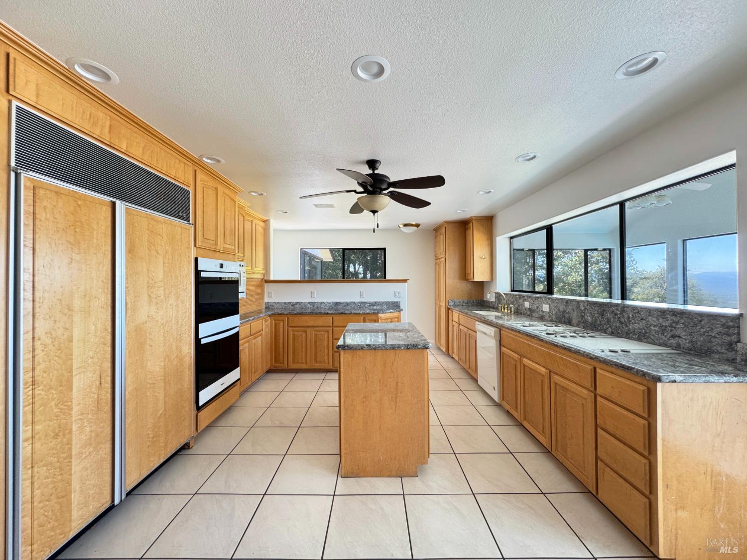16990 Old Boy Scout Road Willits CA 95490