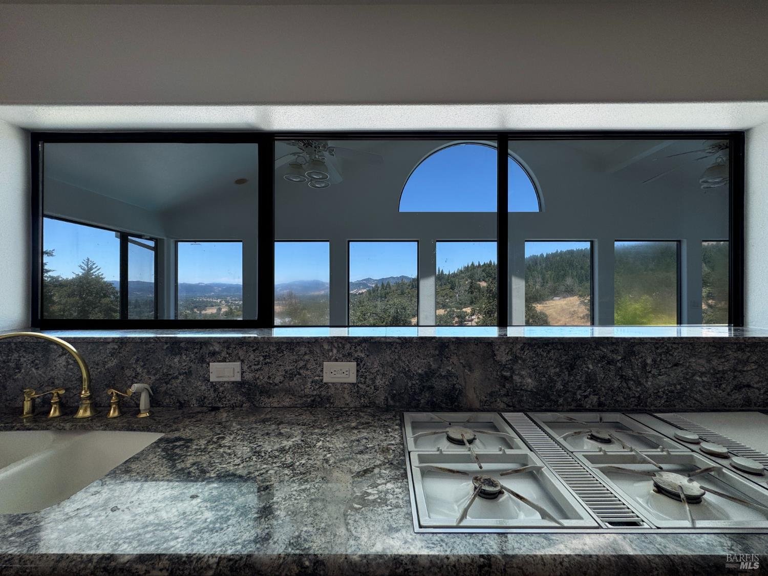 16990 Old Boy Scout Road Willits CA 95490