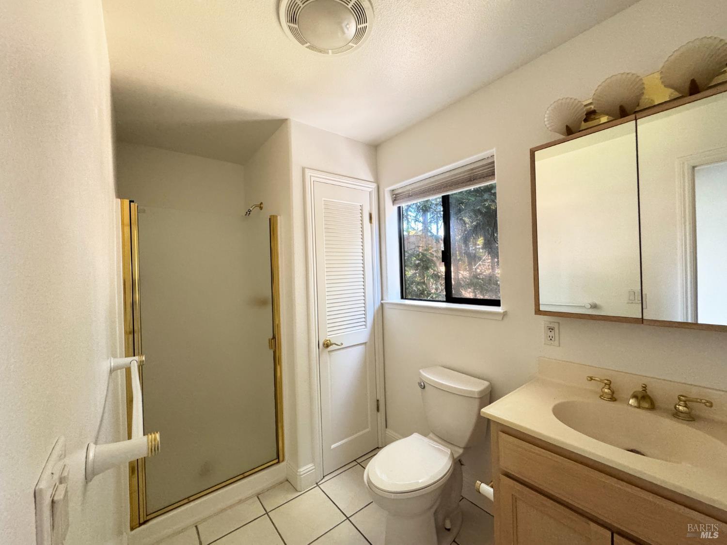 16990 Old Boy Scout Road Willits CA 95490