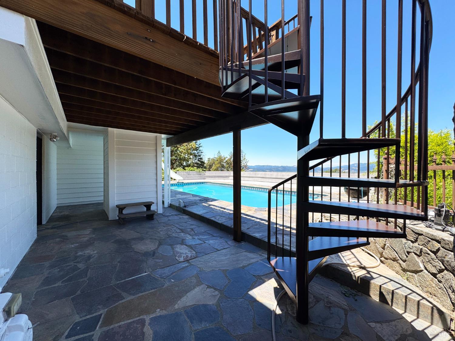 16990 Old Boy Scout Road Willits CA 95490