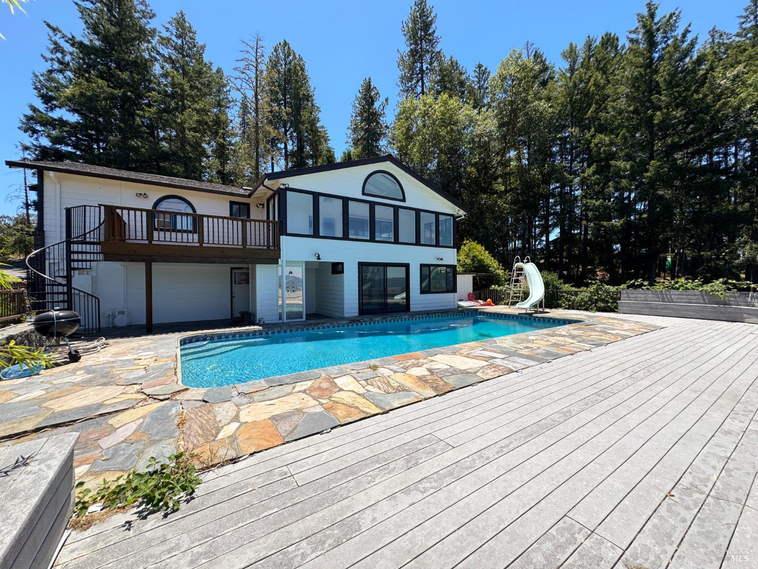 16990 Old Boy Scout Road Willits CA 95490