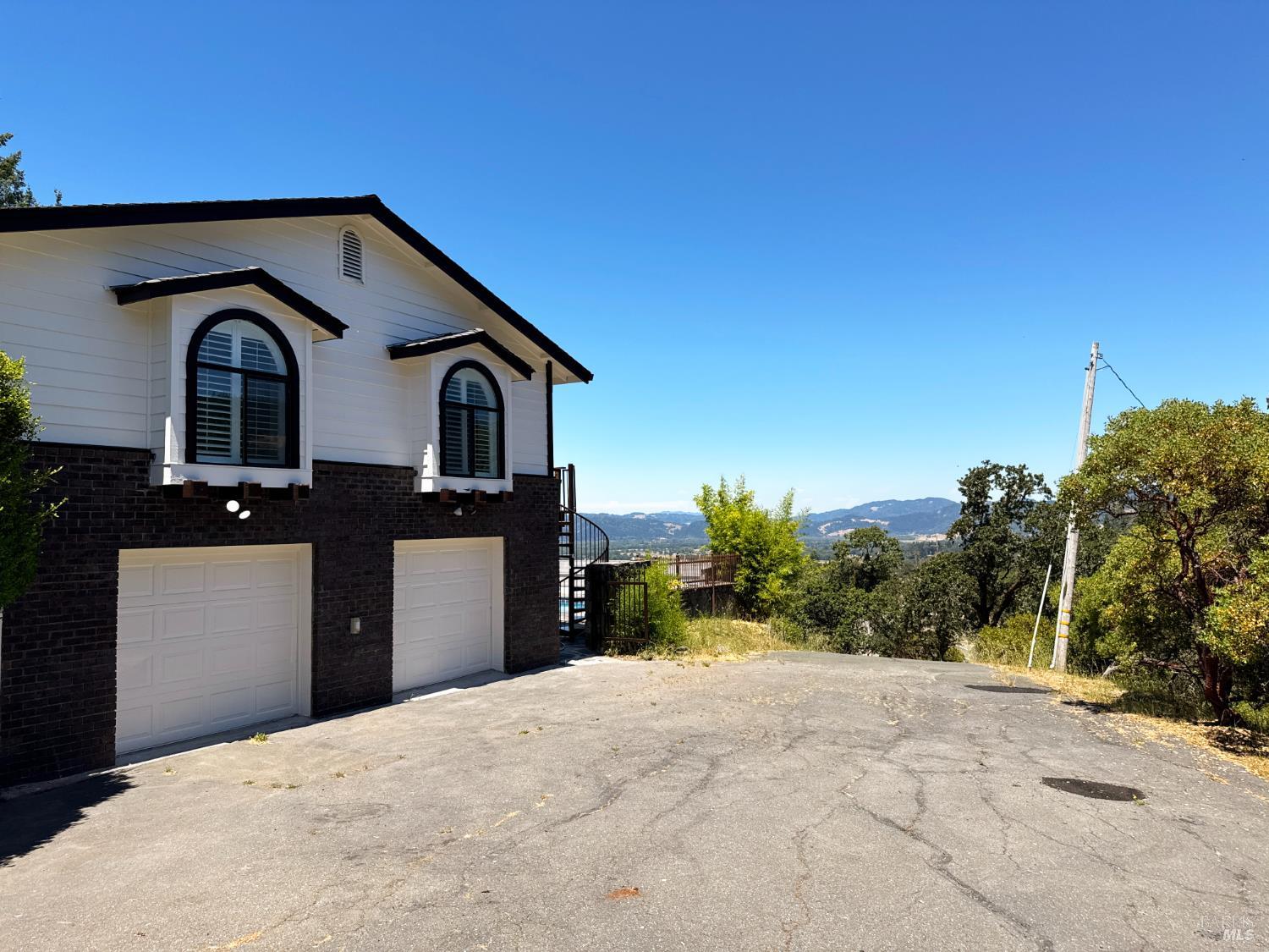 16990 Old Boy Scout Road Willits CA 95490