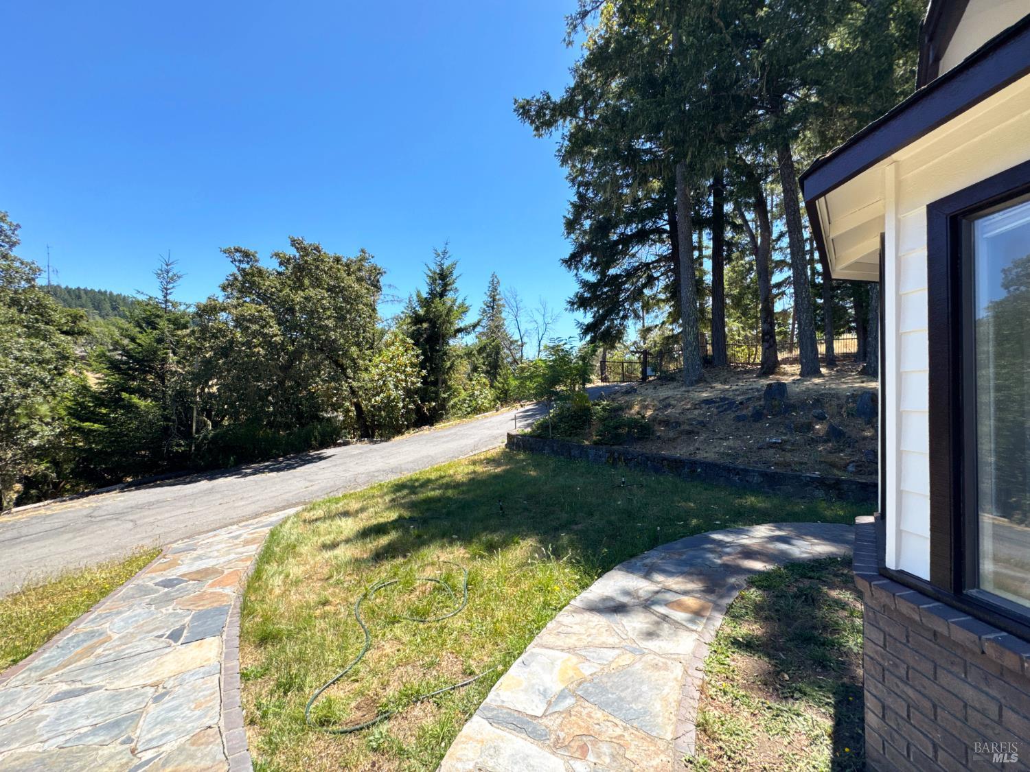 16990 Old Boy Scout Road Willits CA 95490