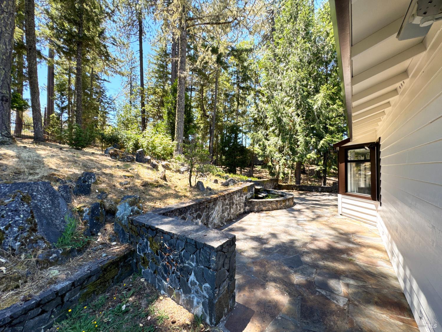16990 Old Boy Scout Road Willits CA 95490