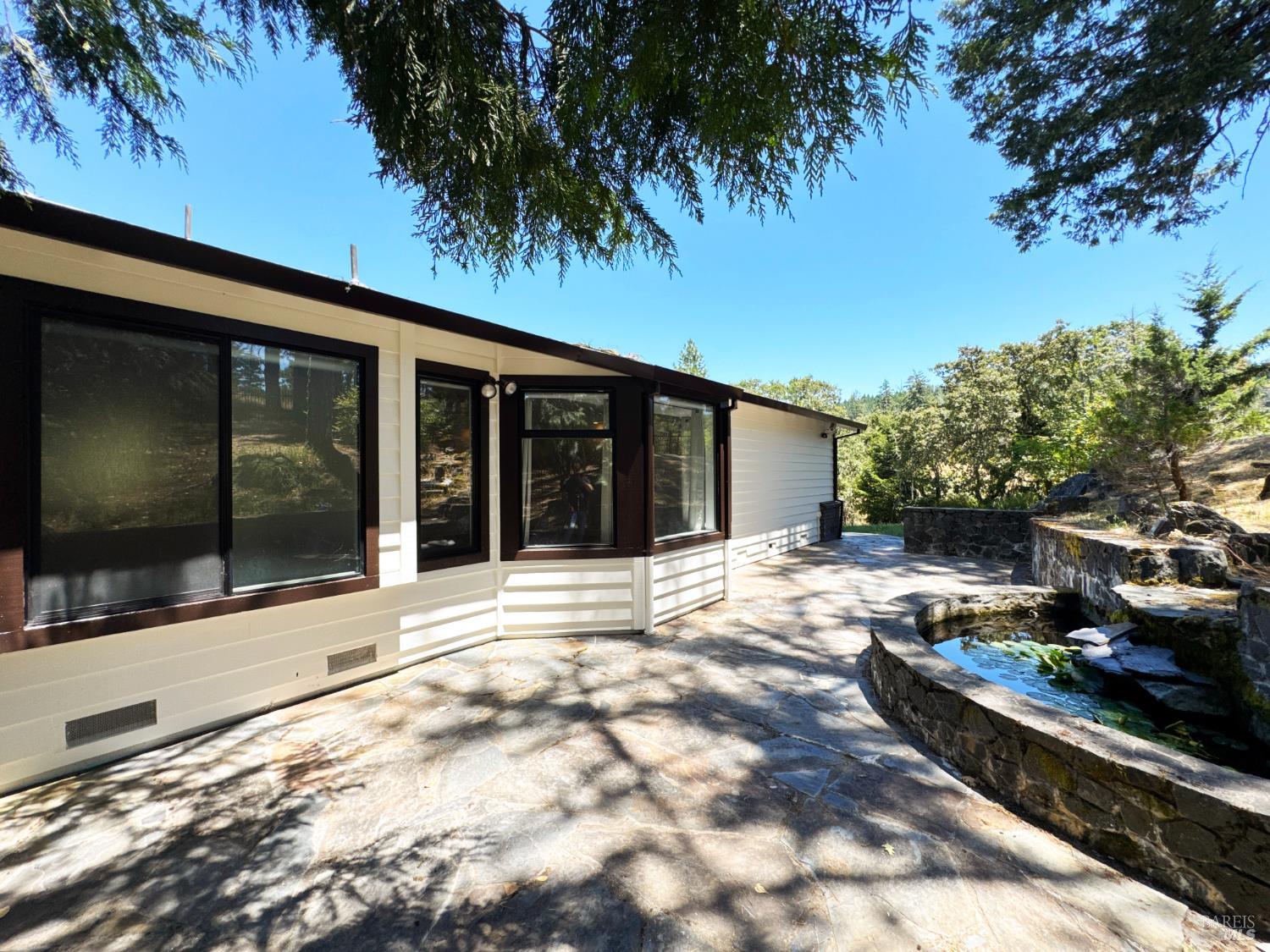 16990 Old Boy Scout Road Willits CA 95490