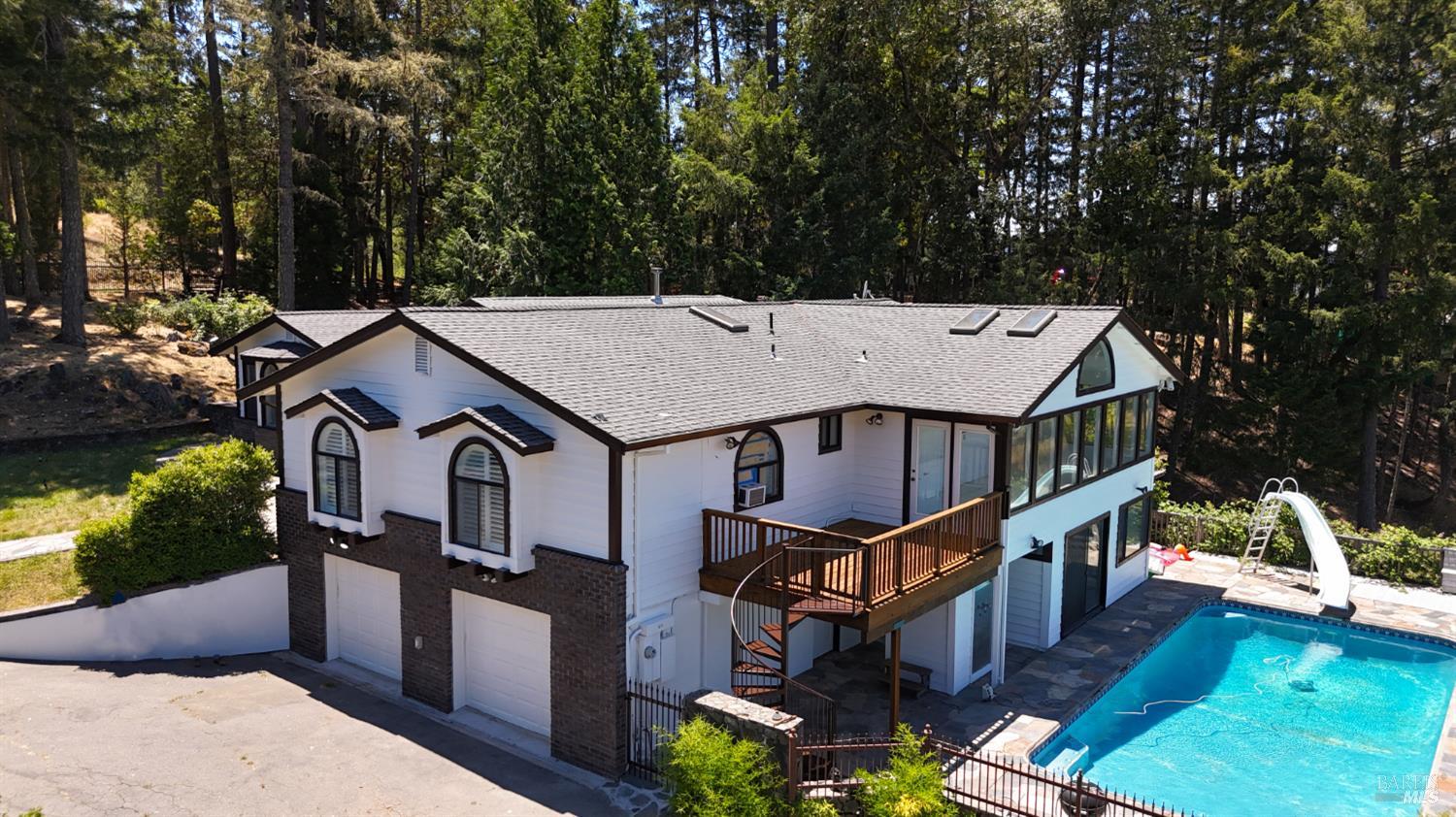16990 Old Boy Scout Road Willits CA 95490