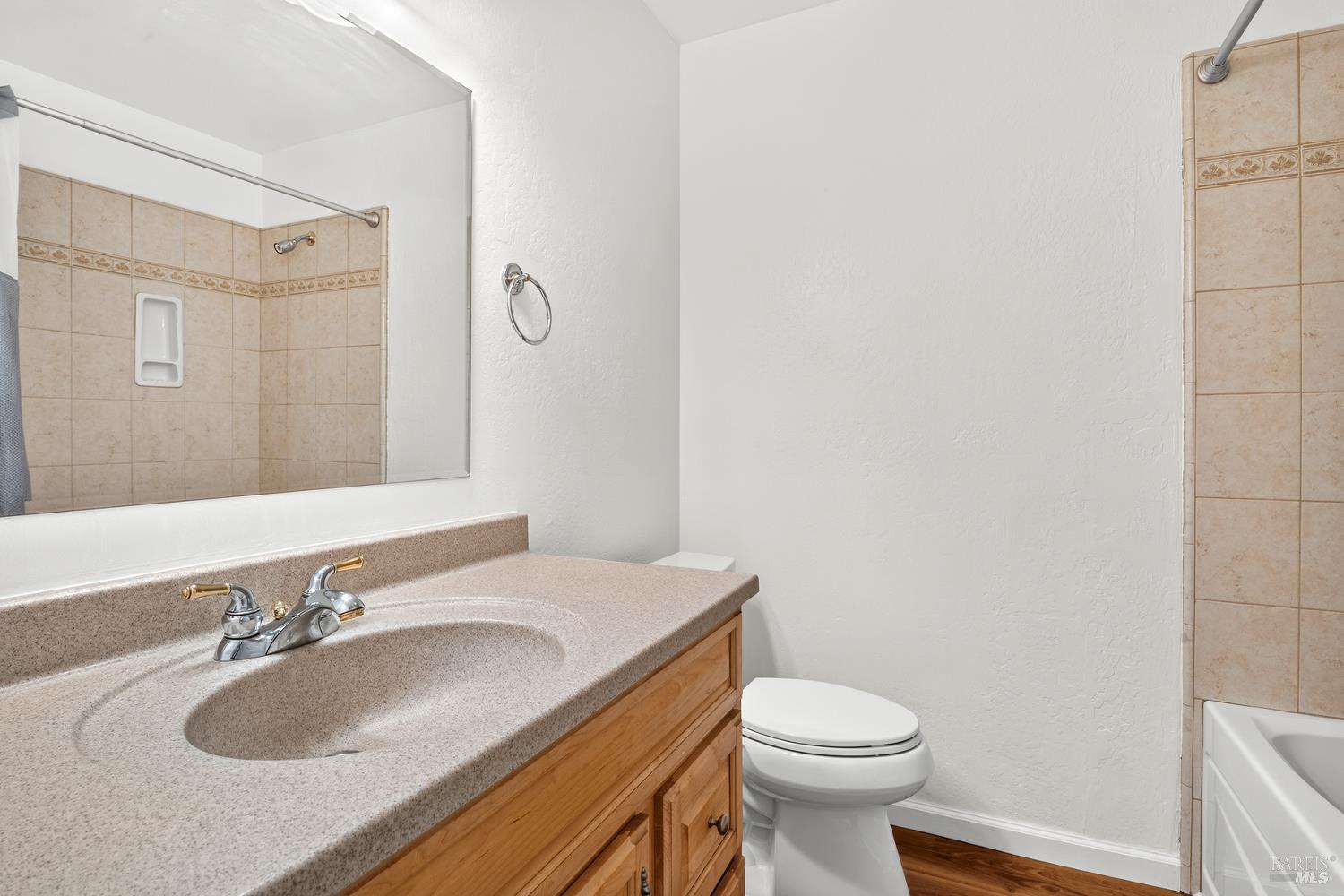 4555 East Side Calpella Road Ukiah CA 95482