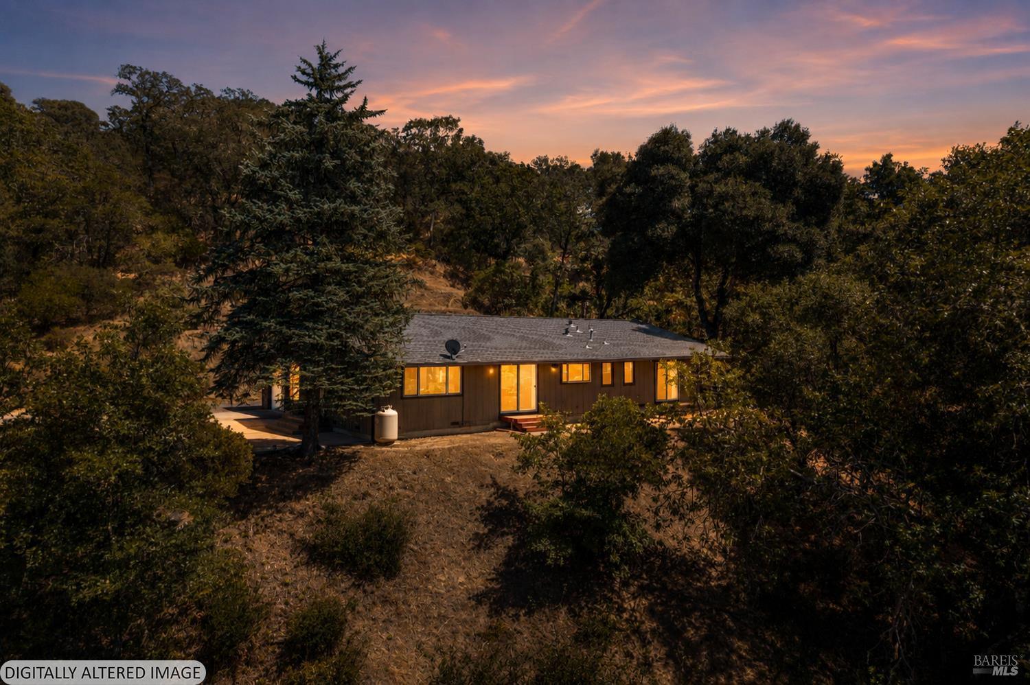 4555 East Side Calpella Road Ukiah CA 95482