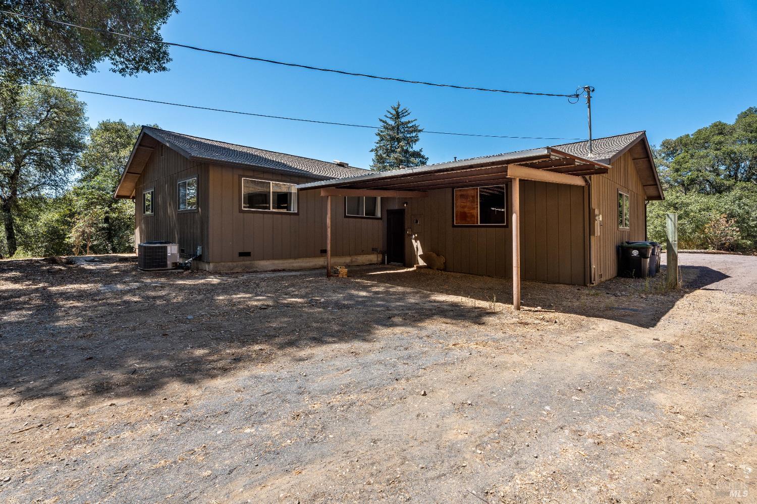 4555 East Side Calpella Road Ukiah CA 95482