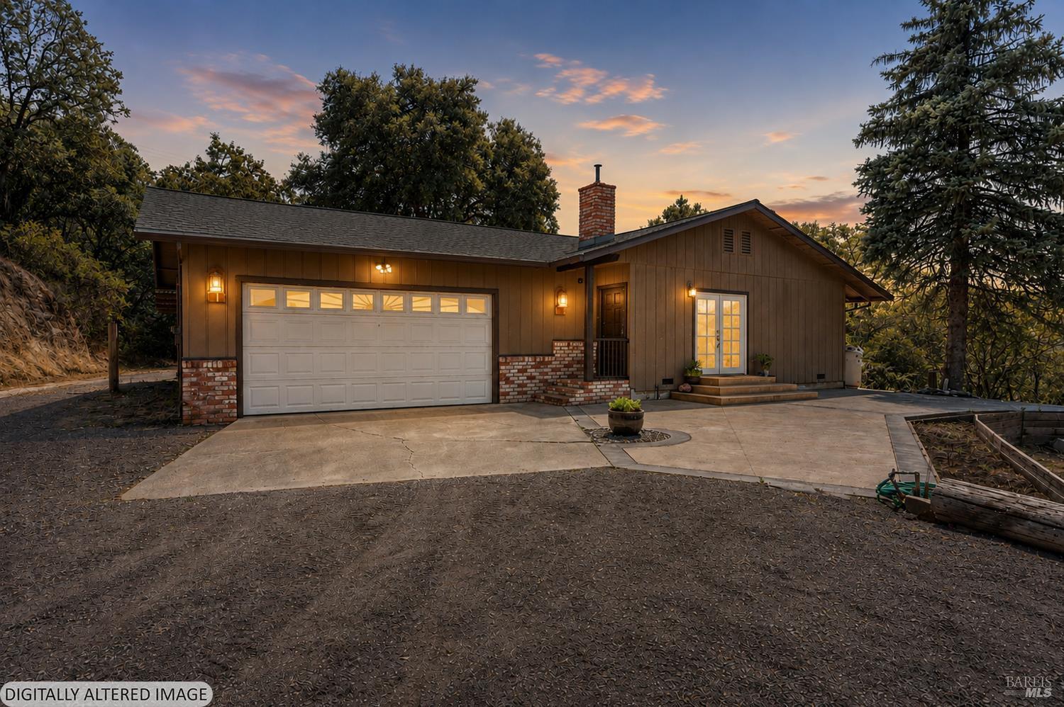 4555 East Side Calpella Road Ukiah CA 95482