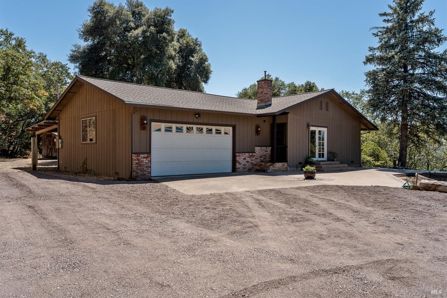 4555 East Side Calpella Road Ukiah CA 95482