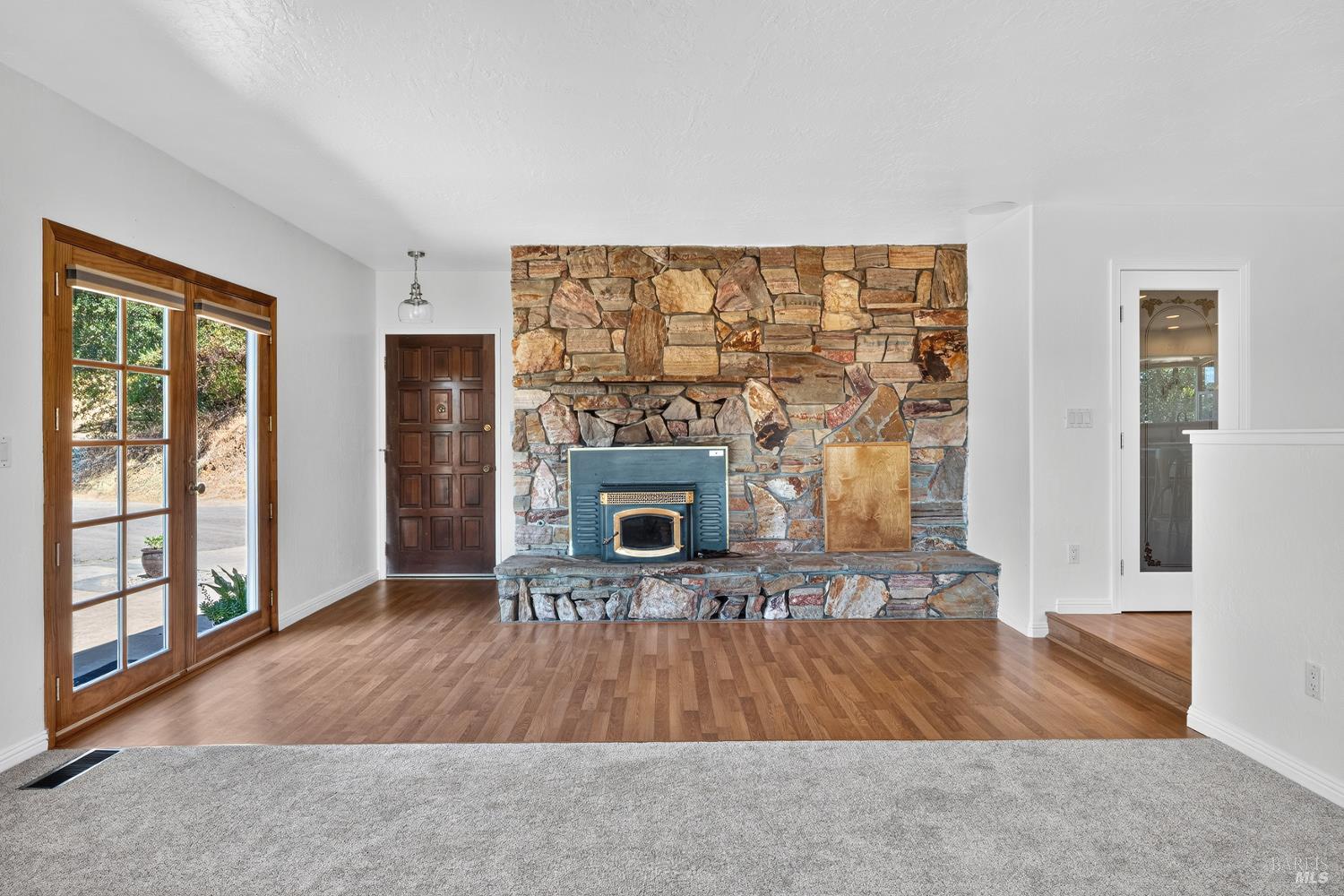 4555 East Side Calpella Road Ukiah CA 95482