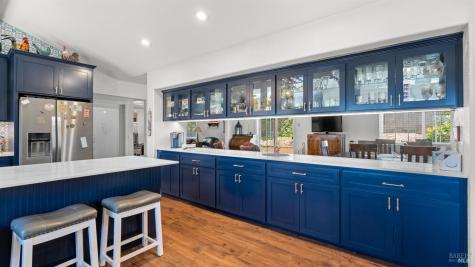 4336 Hessel Road Sebastopol CA 95472