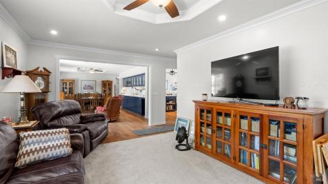 4336 Hessel Road Sebastopol CA 95472