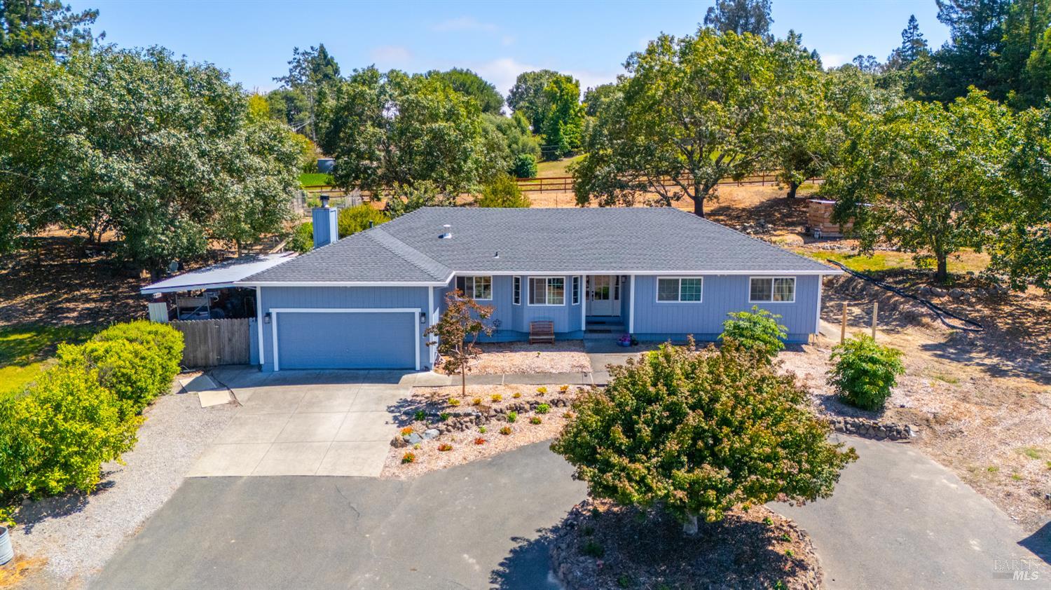 4336 Hessel Road Sebastopol CA 95472