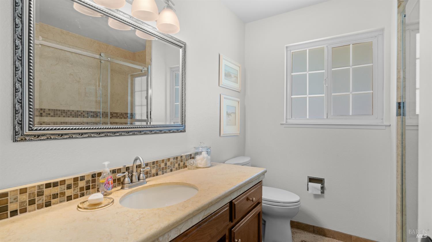4336 Hessel Road Sebastopol CA 95472