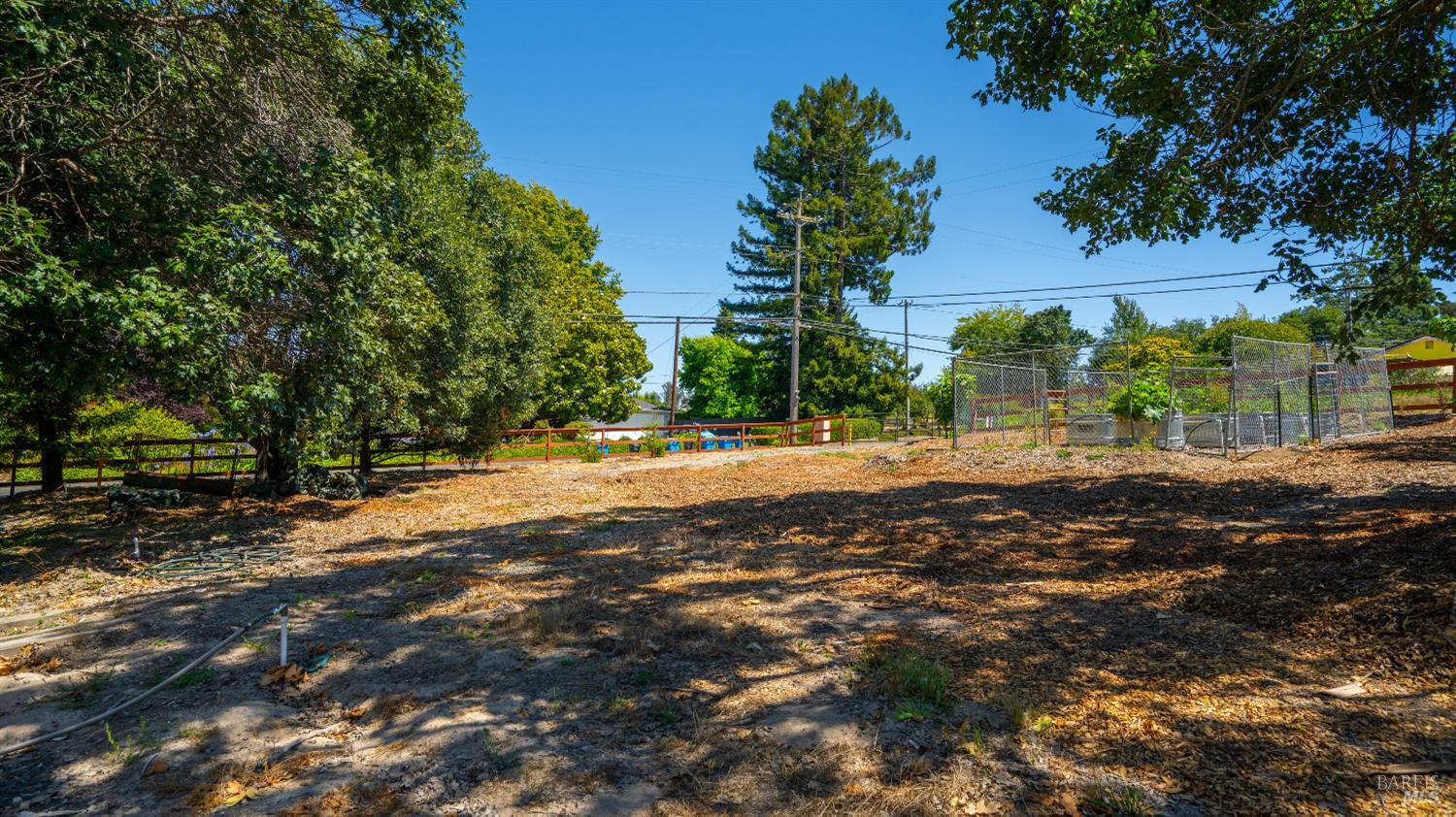 4336 Hessel Road Sebastopol CA 95472
