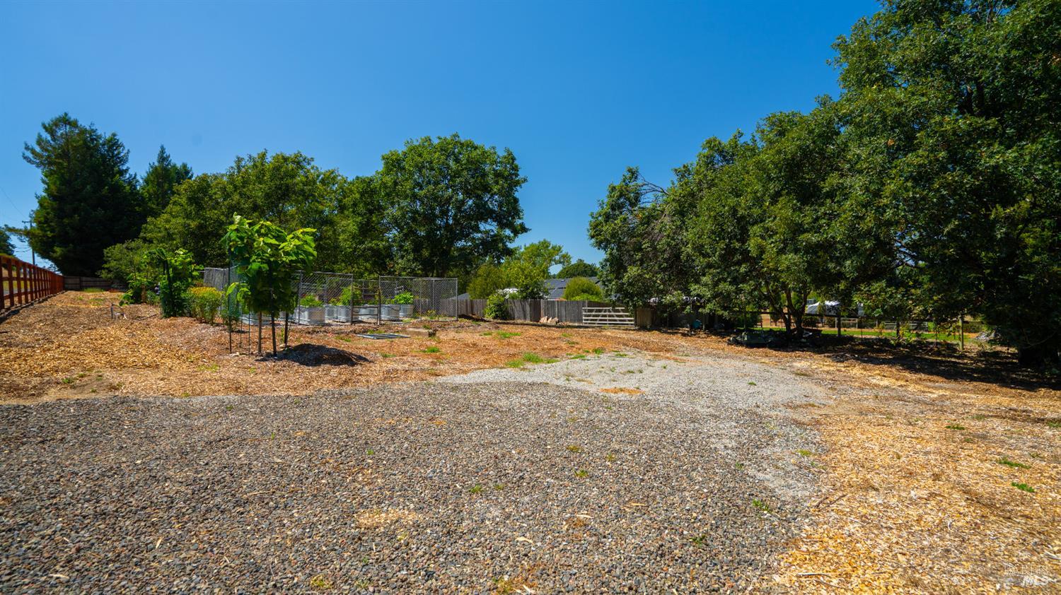 4336 Hessel Road Sebastopol CA 95472