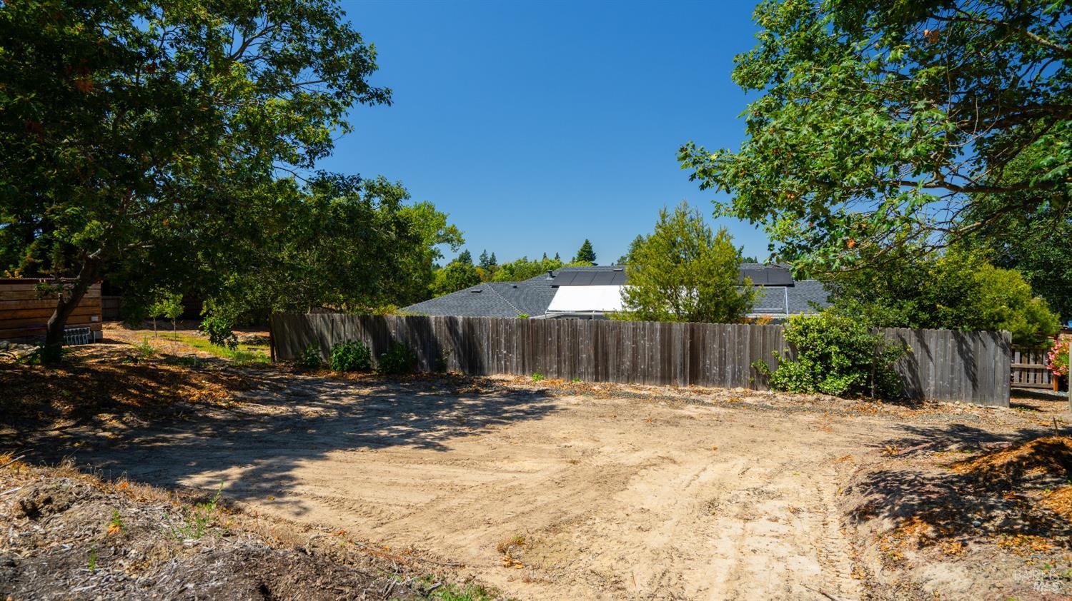 4336 Hessel Road Sebastopol CA 95472
