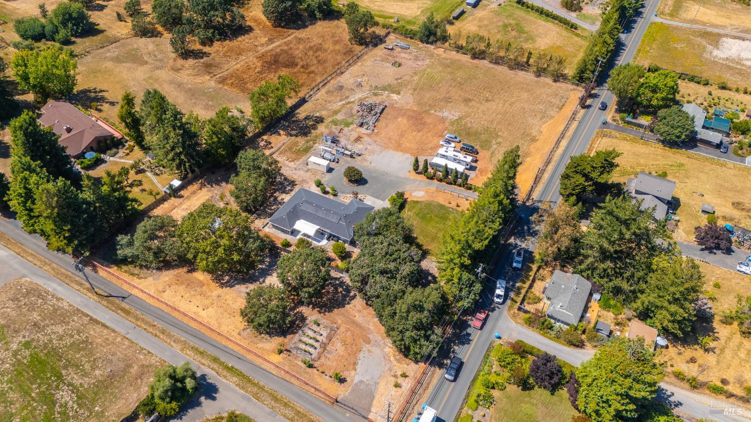 4336 Hessel Road Sebastopol CA 95472