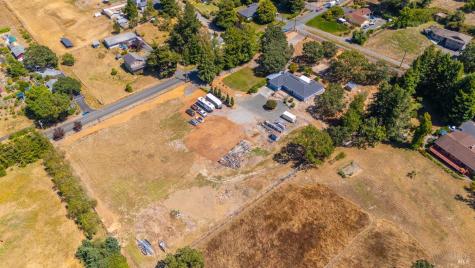 4336 Hessel Road Sebastopol CA 95472