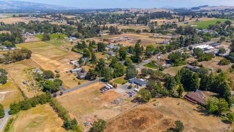 4336 Hessel Road Sebastopol CA 95472