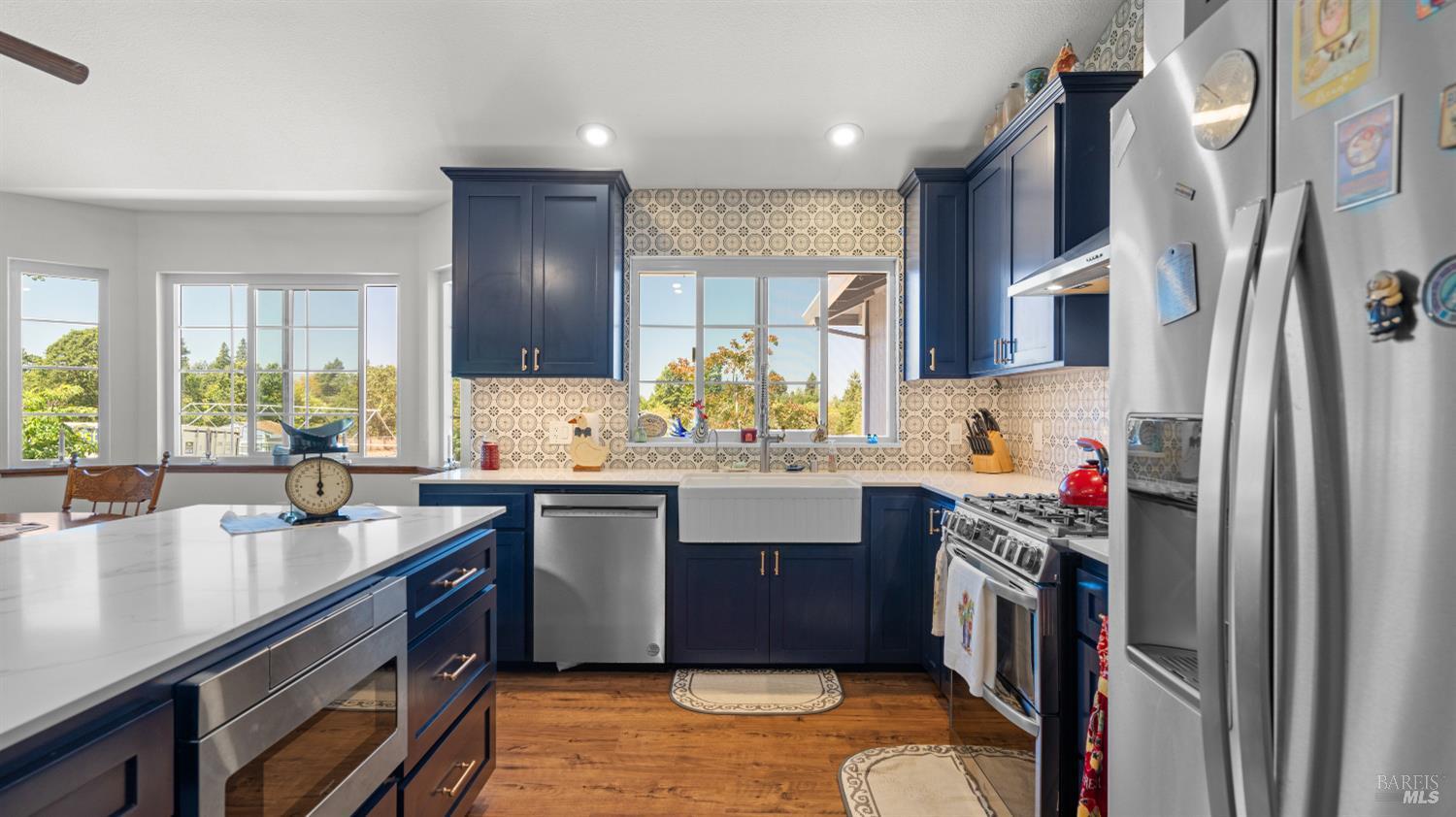 4336 Hessel Road Sebastopol CA 95472