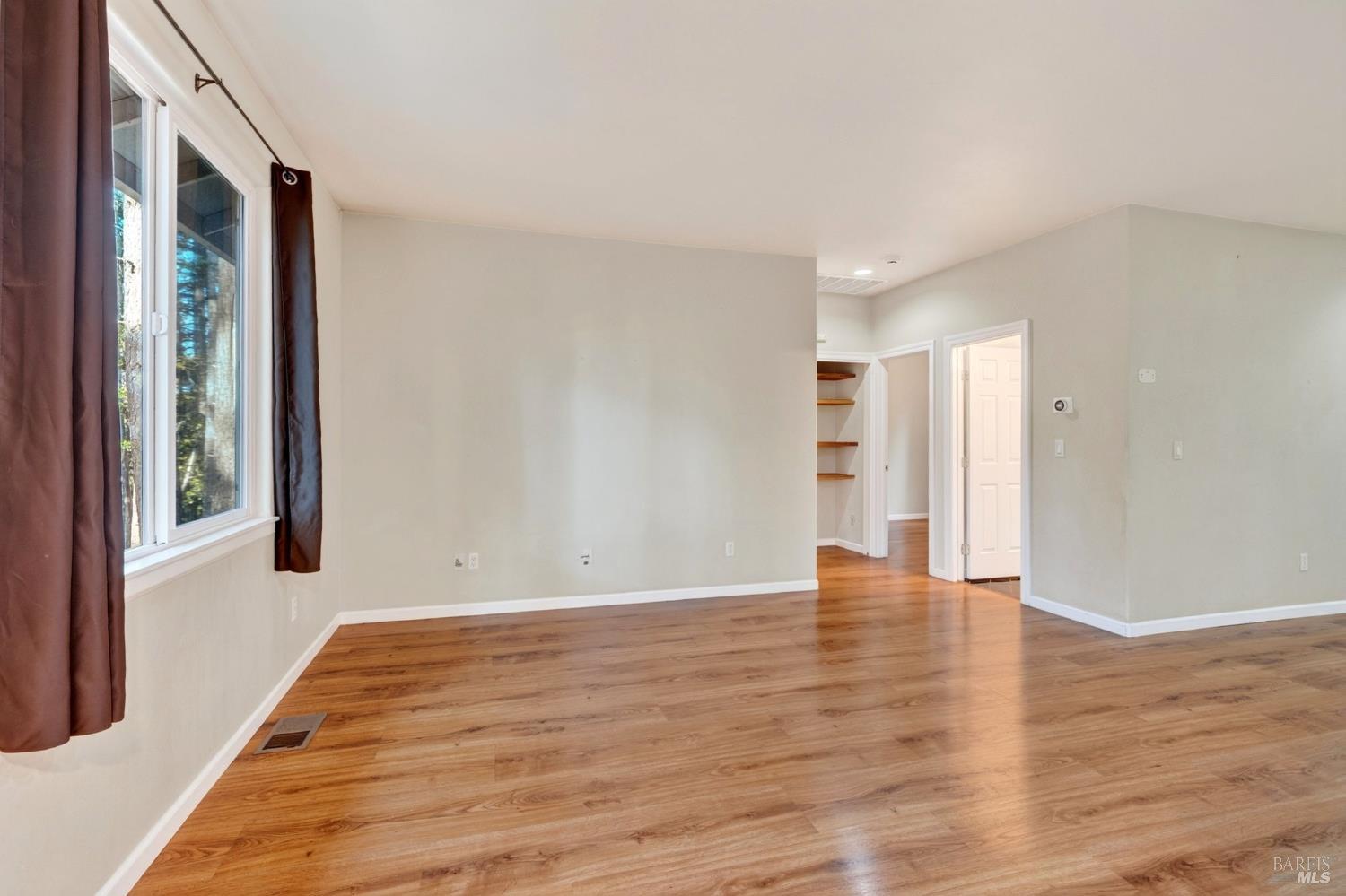 1290 Tuck Road Willits CA 95490