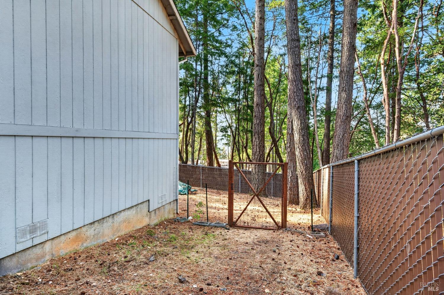 1290 Tuck Road Willits CA 95490