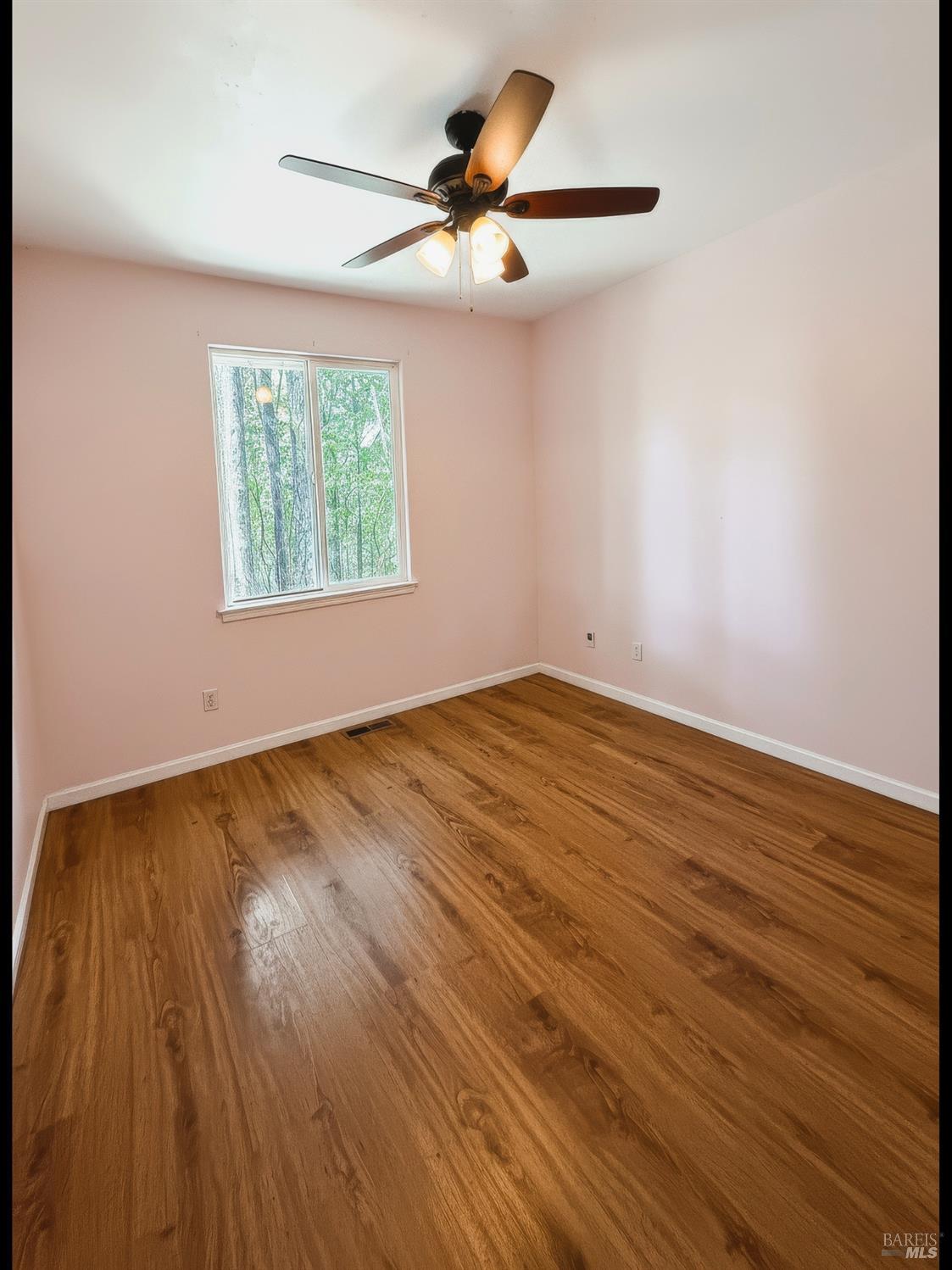 1290 Tuck Road Willits CA 95490