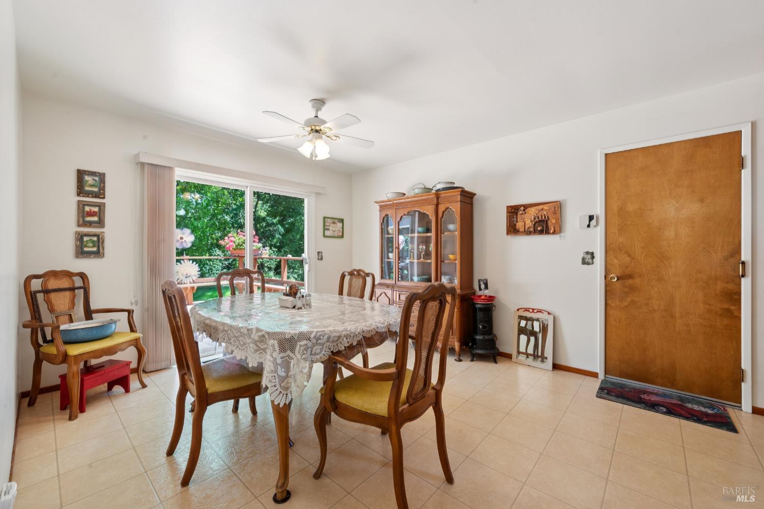 825 Woodside Aka Madrone Road Glen Ellen CA 95442