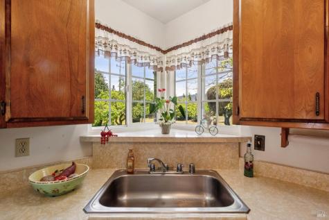 825 Woodside Aka Madrone Road Glen Ellen CA 95442