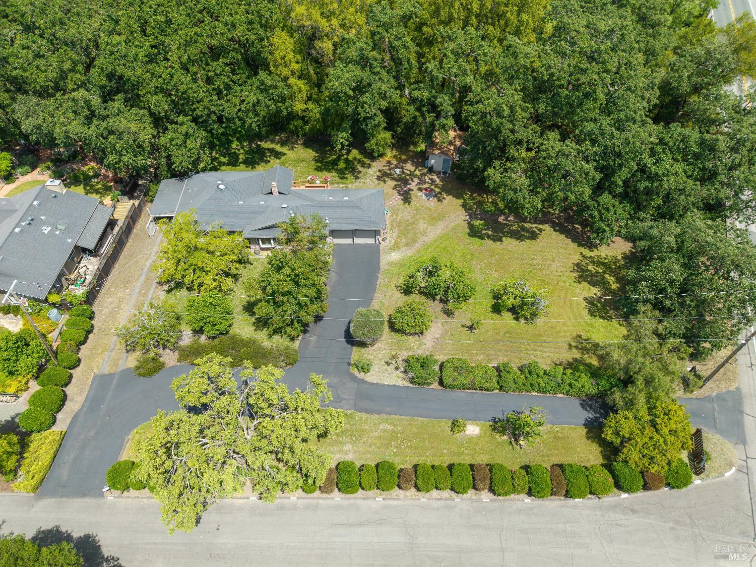 825 Woodside Aka Madrone Road Glen Ellen CA 95442