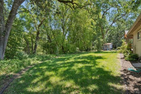 825 Woodside Aka Madrone Road Glen Ellen CA 95442