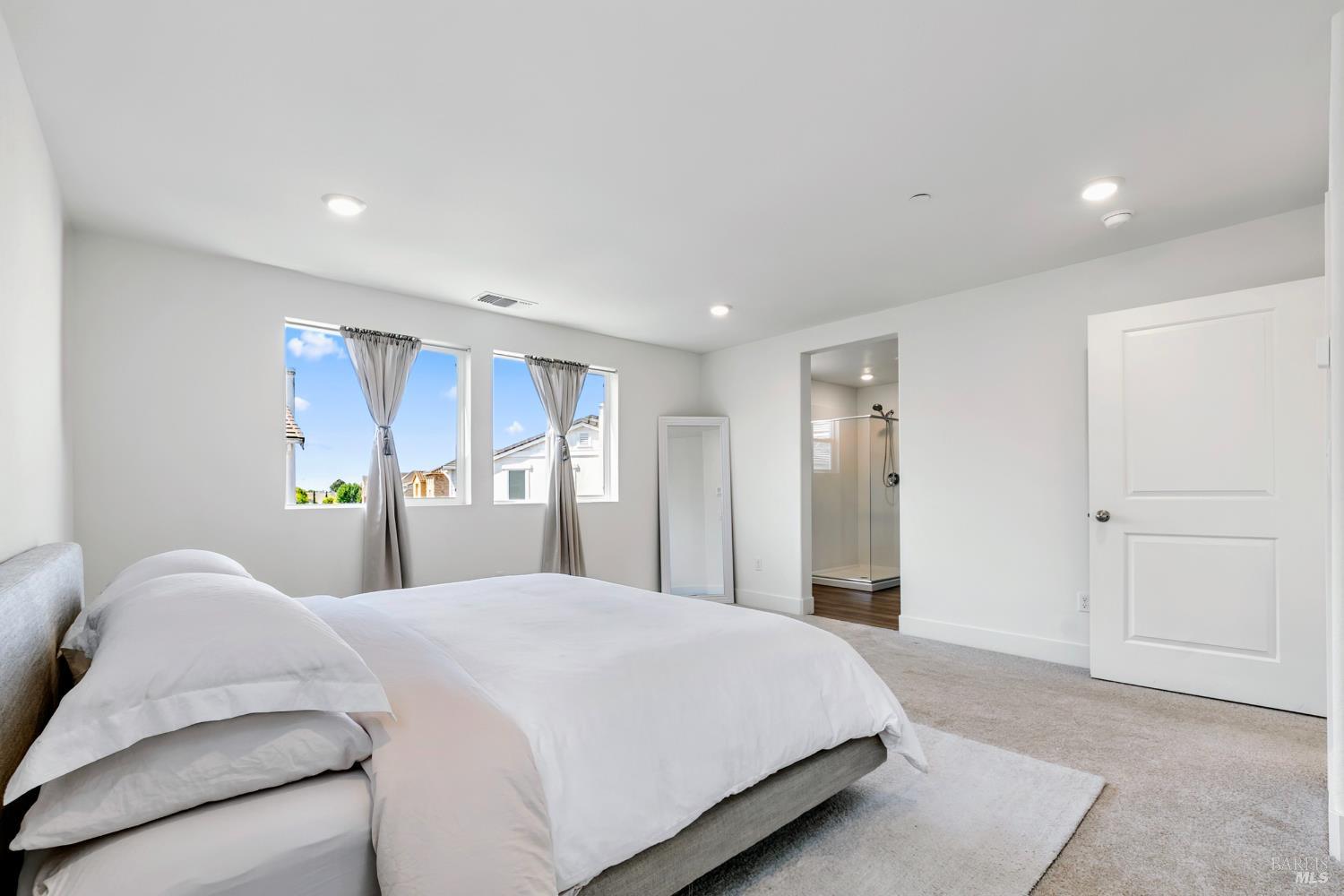 153 Frontier Street American Canyon CA 94503