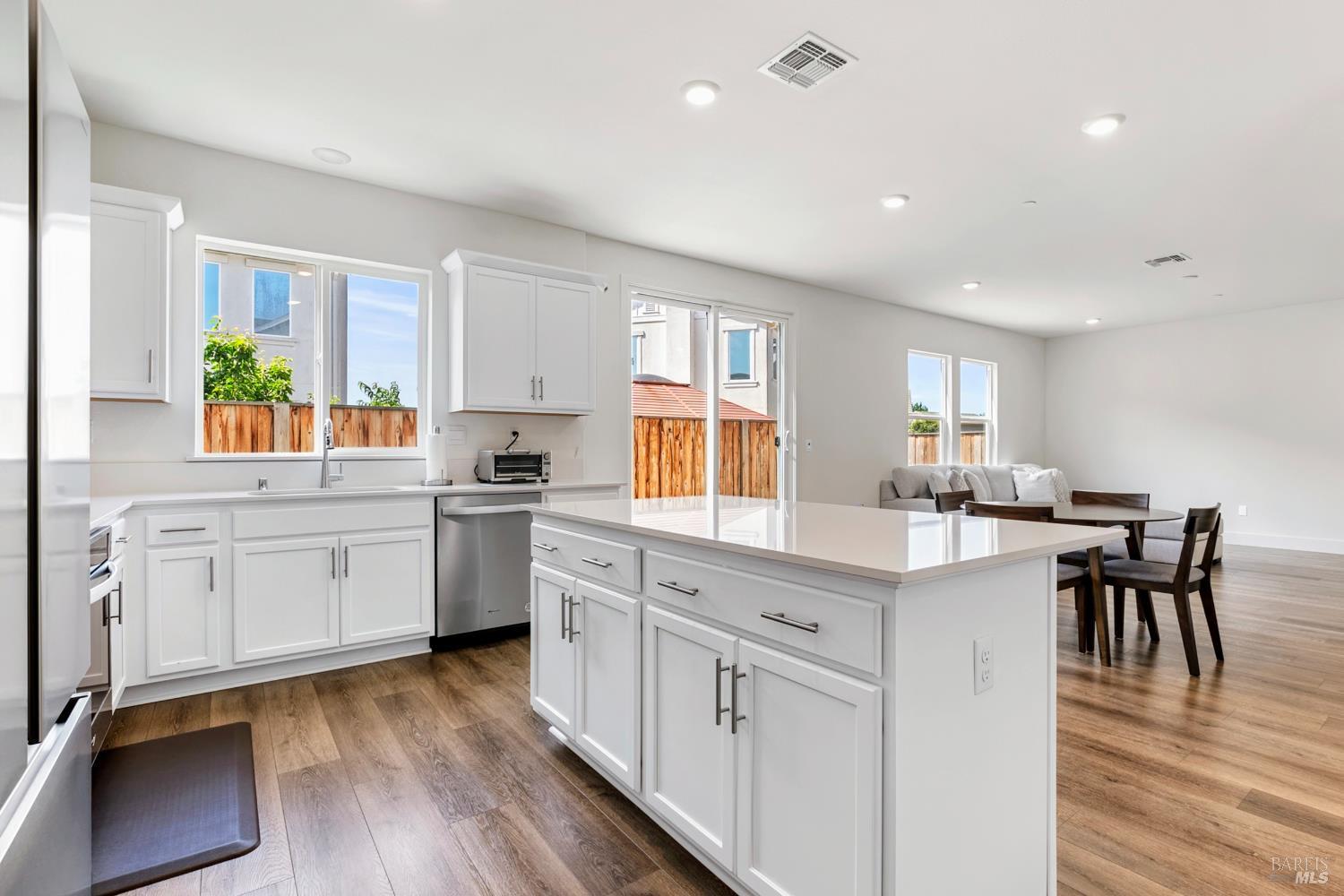 153 Frontier Street American Canyon CA 94503