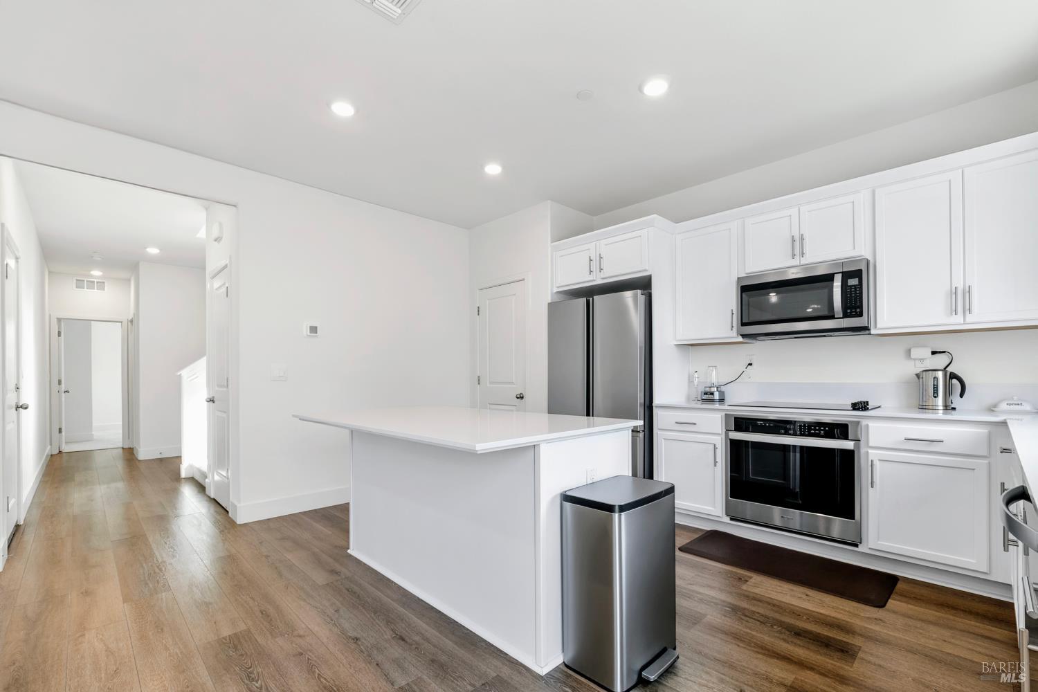 153 Frontier Street American Canyon CA 94503