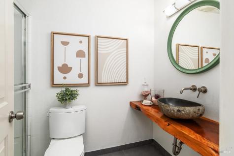 2811 Topaz Drive Novato CA 94945