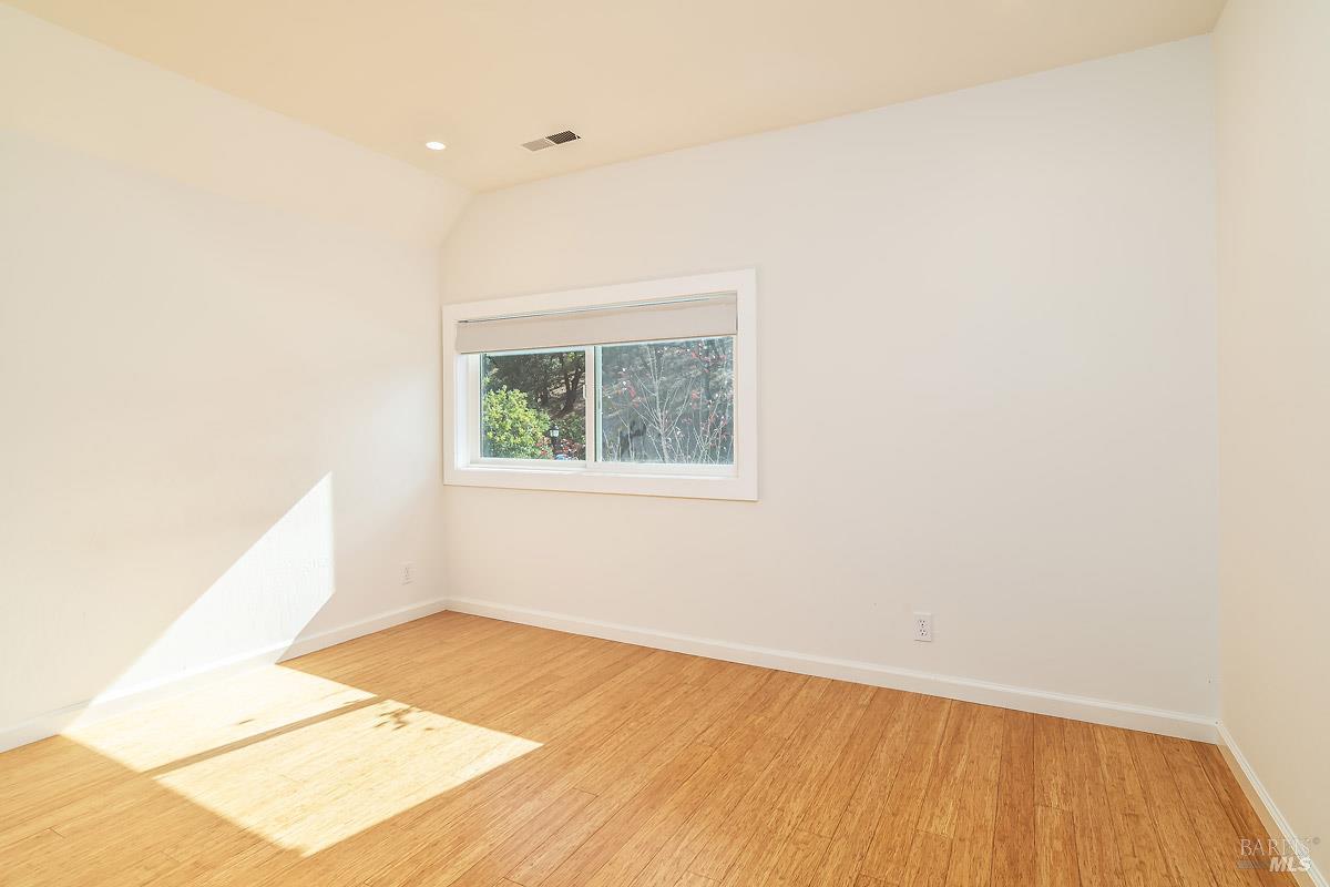 2811 Topaz Drive Novato CA 94945