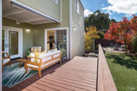 2811 Topaz Drive Novato CA 94945