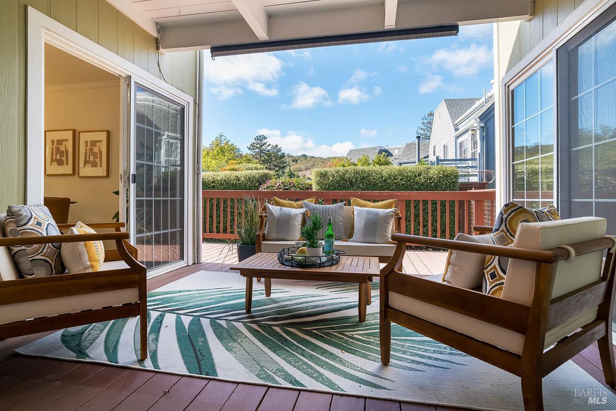 2811 Topaz Drive Novato CA 94945