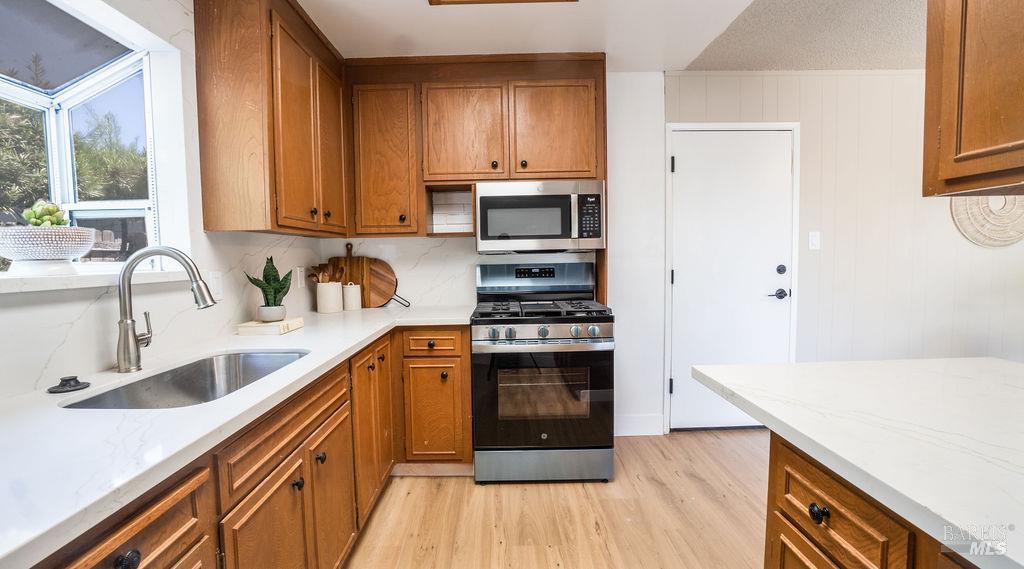 2015 Southwood Drive San Pablo CA 94806