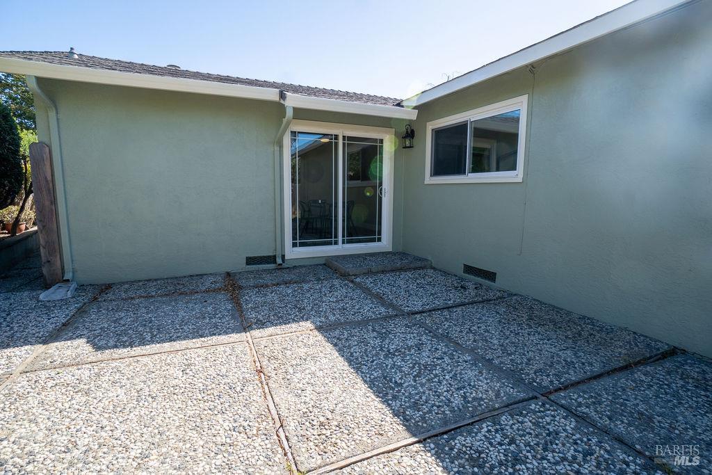 2015 Southwood Drive San Pablo CA 94806