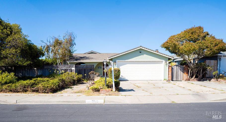 2015 Southwood Drive San Pablo CA 94806