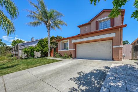 2562 Silver Spur Drive Santa Rosa CA 95407