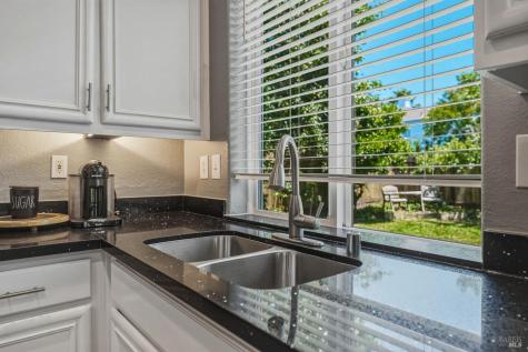 2562 Silver Spur Drive Santa Rosa CA 95407